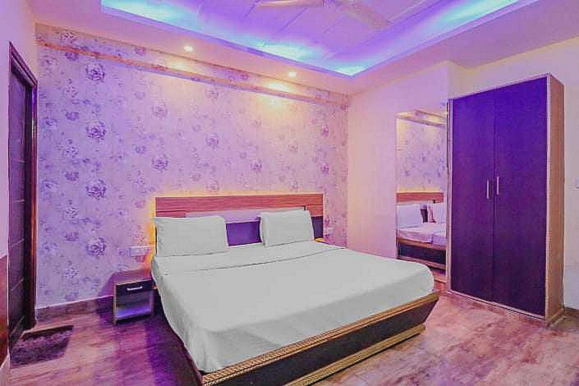 Super Hotel O Vivaan Residency Rohtak Zewnętrze zdjęcie